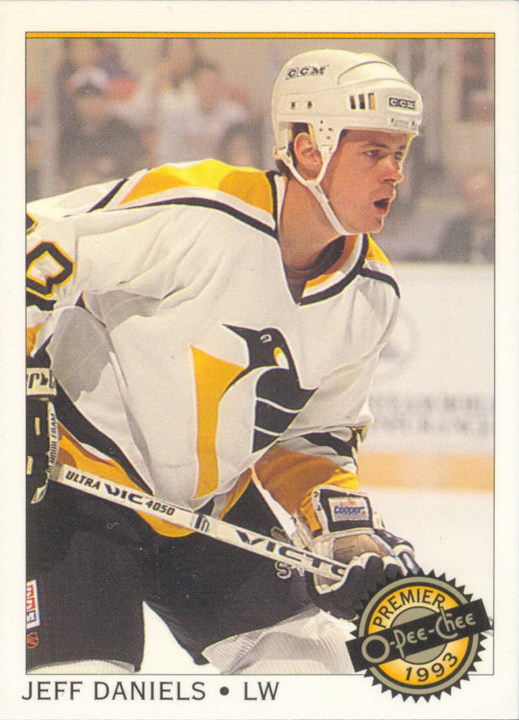 251 Jeff Daniels - Pittsburgh Penguins - 1993-94 Leaf Hockey – Isolated  Cards